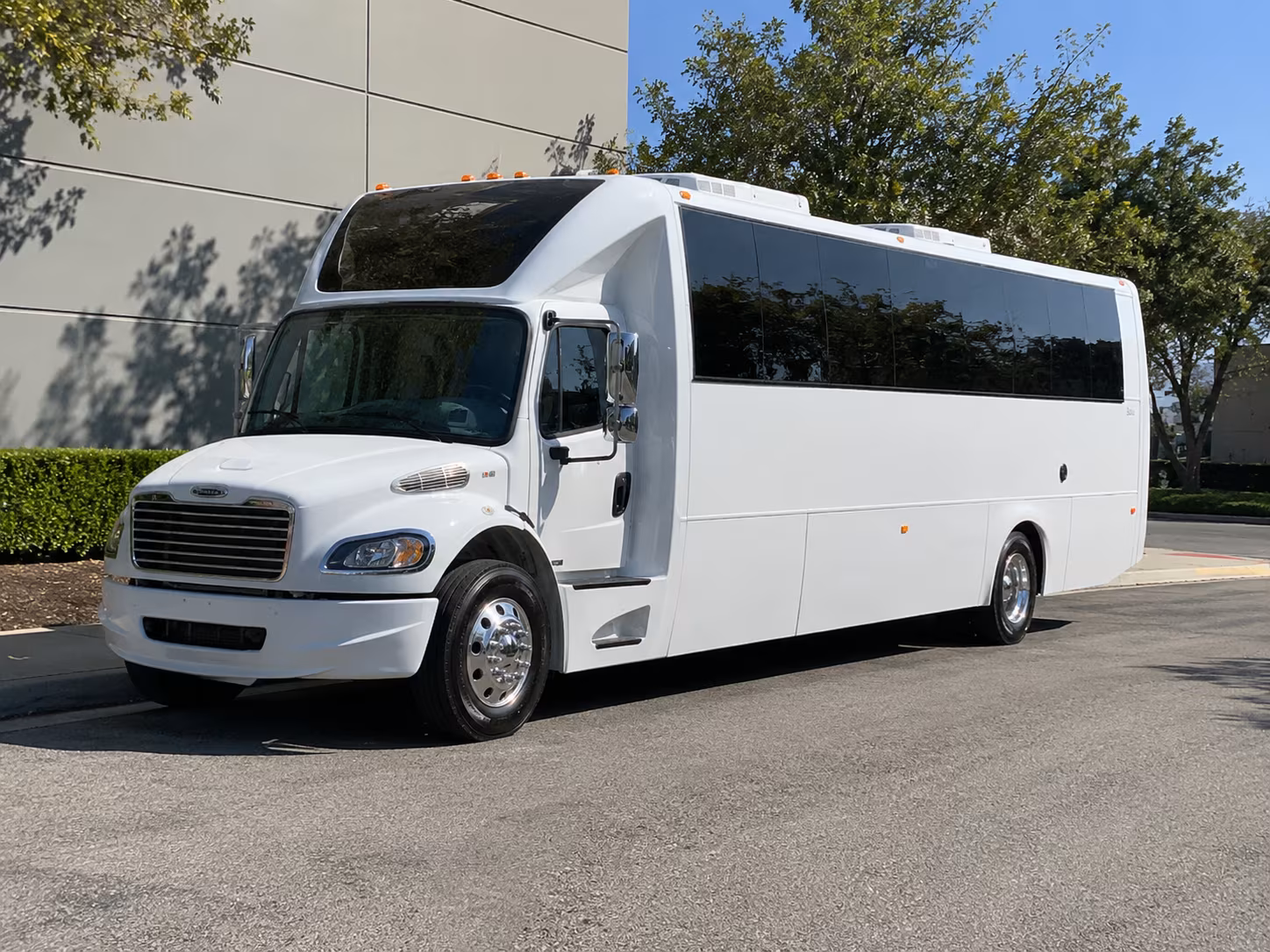 party bus rentals for sugar land bachelorette bar crawls