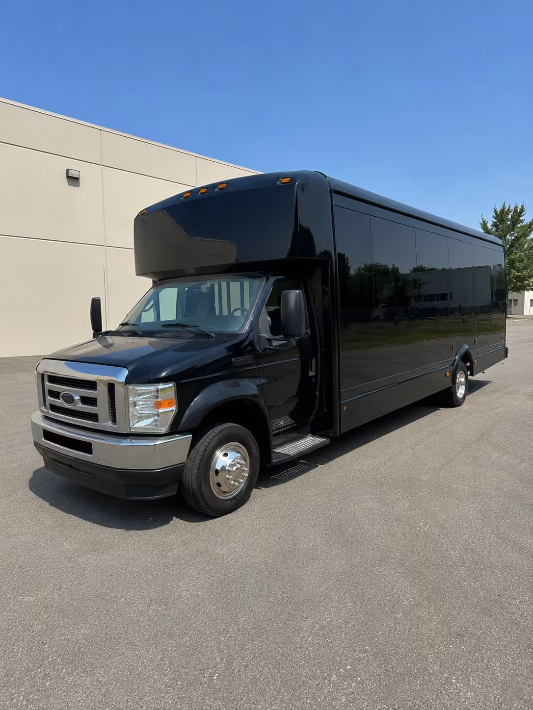party buses for sugar land wedding parties and bridal groups