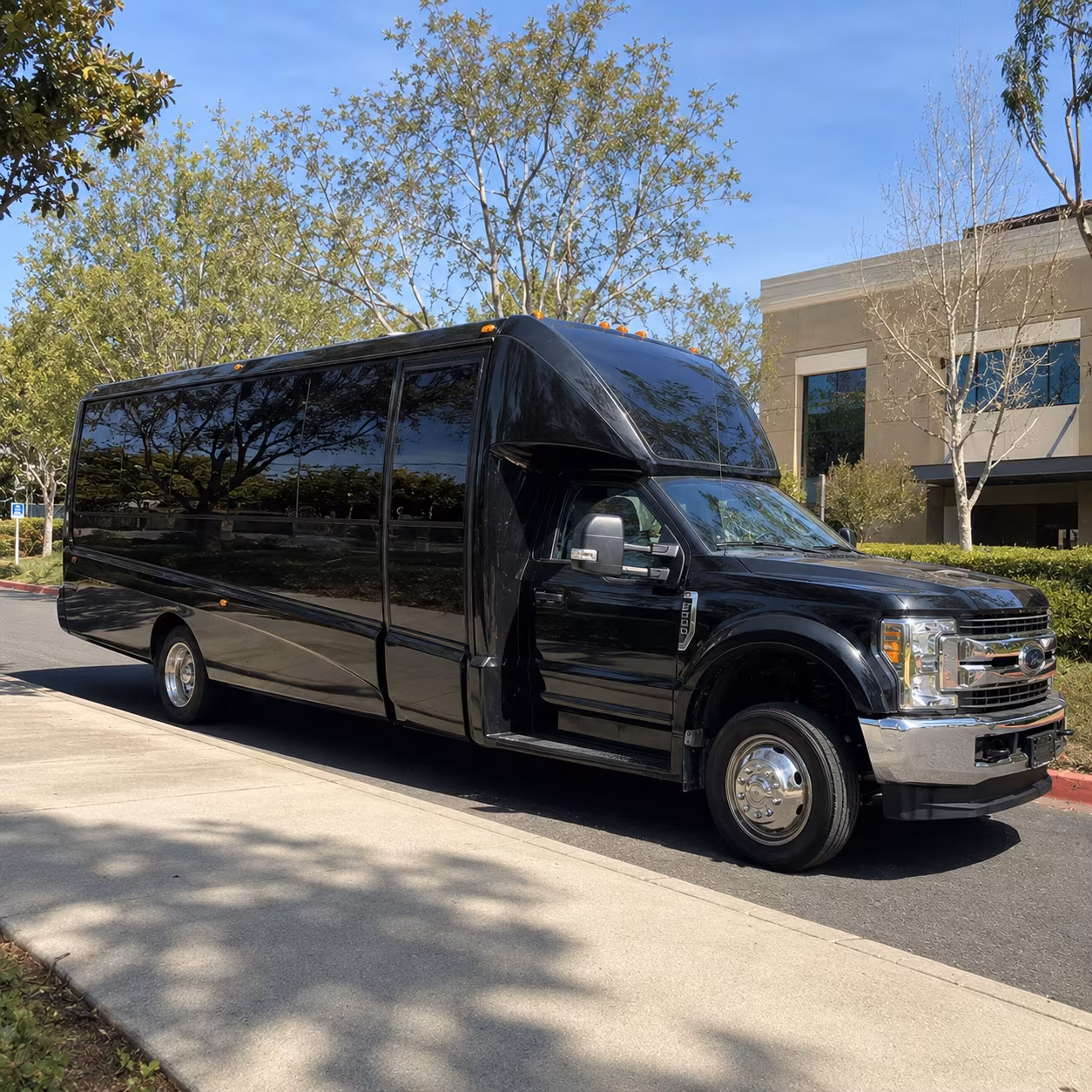 sugar land quinceanera sweet 16 party bus rental